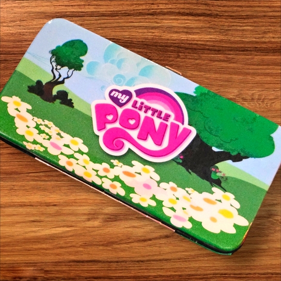 NWOT My Little Pony Vintage Clasp Wallet - Picture 4 of 4
